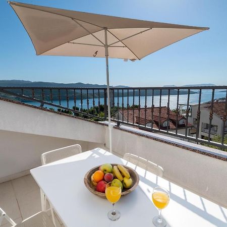 Apartment Familia Неум Экстерьер фото