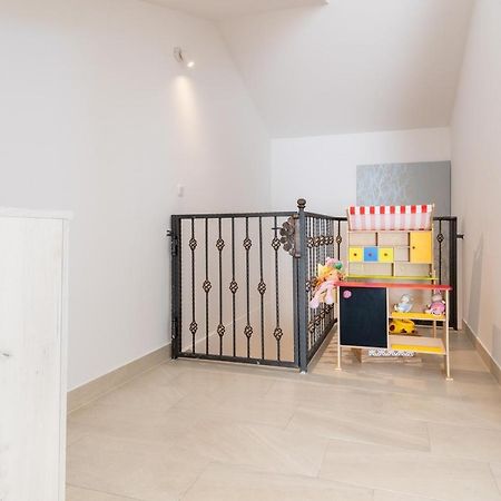 Apartment Familia Неум Экстерьер фото